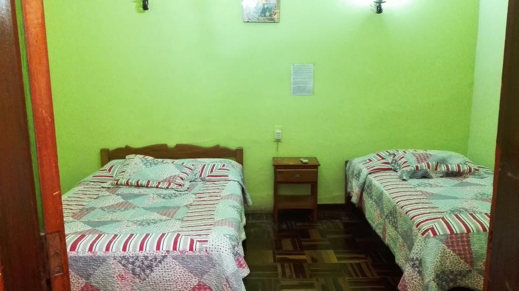 Friends House Bed & Breakfast Лима Екстериор снимка